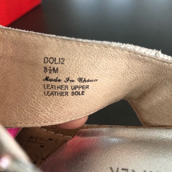 Donald Pliner Sandals Size 8.5 - Picture 8 of 10